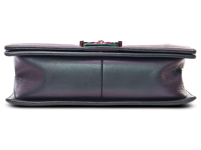 Chanel Purple Old Medium Quilted Iridescent Goatskin Rainbow Hardware Boy Flap - vista 3