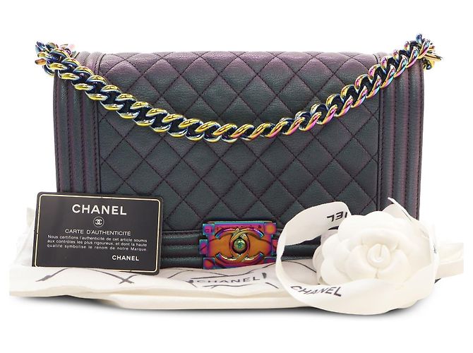 Chanel Purple Old Medium Quilted Iridescent Goatskin Rainbow Hardware Boy Flap - vista 5