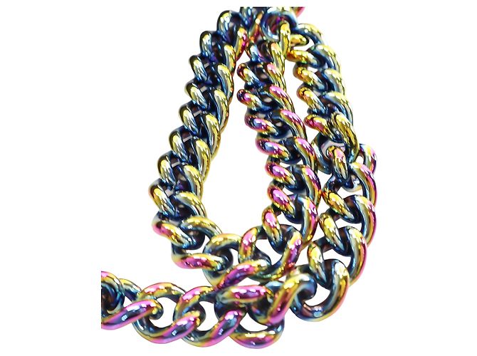 Chanel Purple Old Medium Quilted Iridescent Goatskin Rainbow Hardware Boy Flap - vista 6