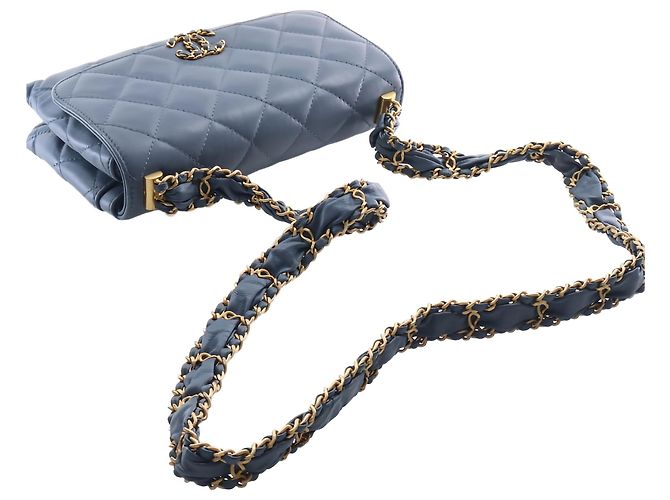 Chanel Blue Medium Quilted Calfskin 19 Flap - vista 7