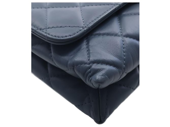 Chanel Blue Medium Quilted Calfskin 19 Flap - vista 8