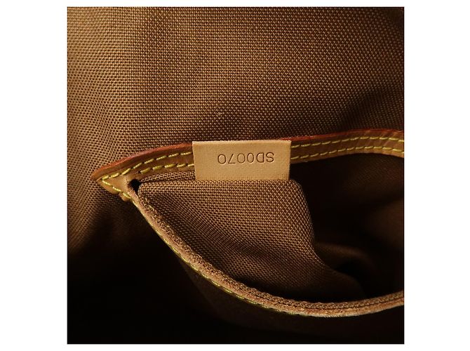 Louis Vuitton Alma Monogram Canvas PM - view 7
