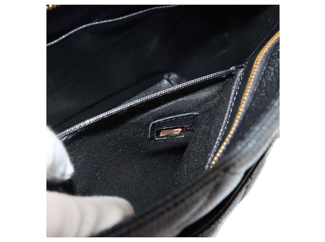 Borsa Tote Chanel Medallion in pelle di vitello granulata nera - vista 9