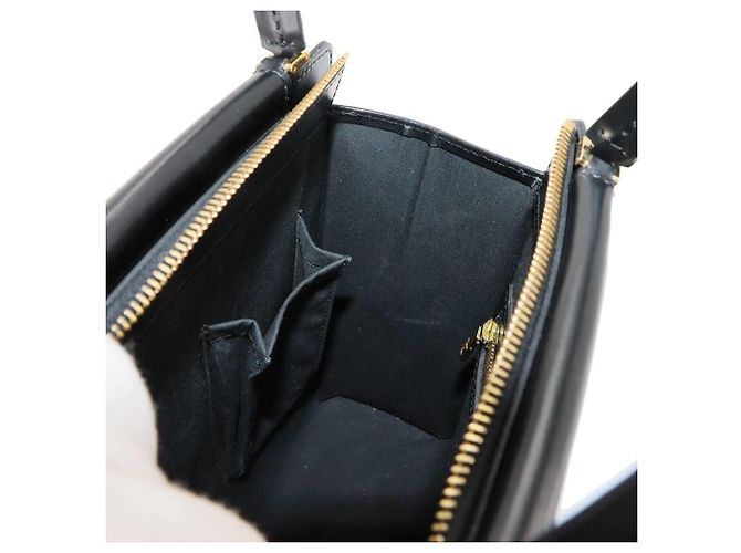 Bolsa de mão Louis Vuitton Figari PM em couro Epi - vista 7