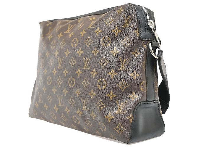 Louis Vuitton Torres Macassar Monogram Canvas GM - vista 4