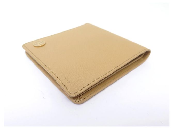 CARTERA CHANEL COCO BUTTON LOGO CC 2 VUELTAS CUERO BEIGE - vista 4