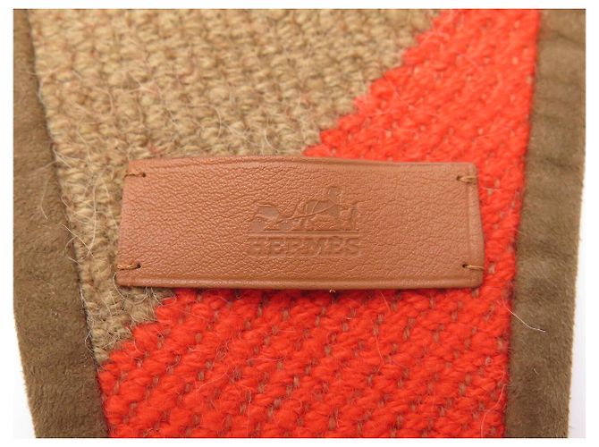 Hermès NEU HERMES CASAQUE CHEVRONS ETOLE TRIANGLE ORANGE CAMEL SHAWL SCARF - Ansicht 6