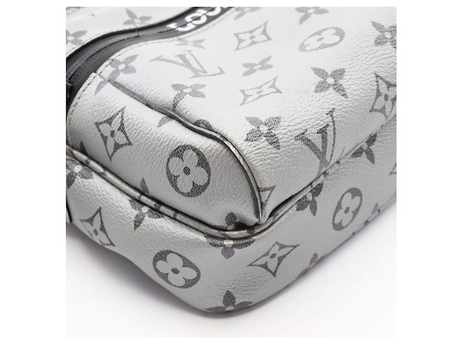 Louis Vuitton Monogram Silver Messenger PM Reflect Messenger PM Monogram Shoulder Bag - vista 6
