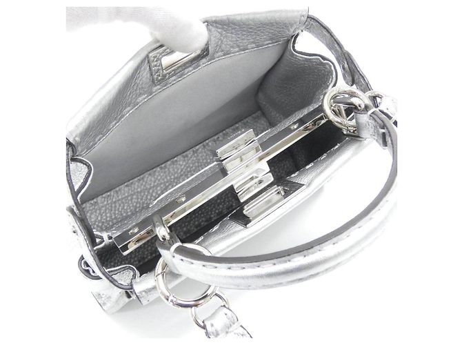 Mini Borsa Fendi Selleria Peekaboo in vitello - vista 6