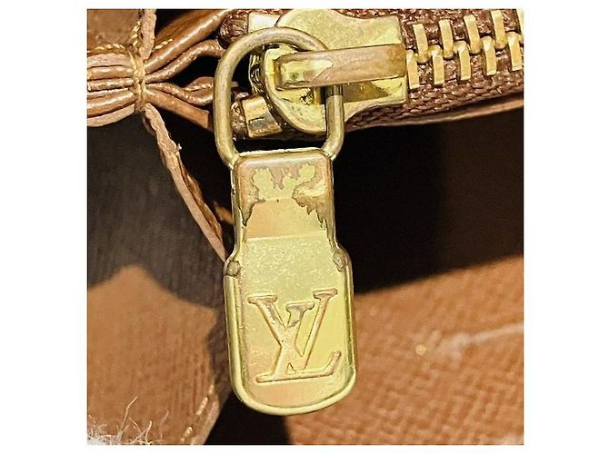 Louis Vuitton Monogram Porte Monnaie Zip Wallet - vista 9