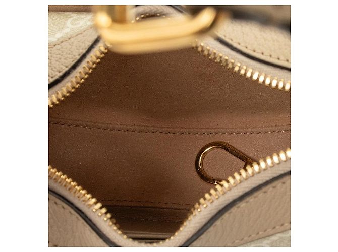 Sac à main mini demi-lune Gucci GG Supreme - vue 4