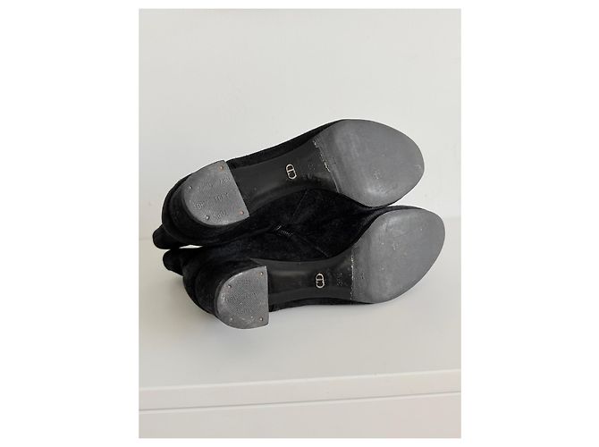 Stivaletti Dior in camoscio nero con tacco - vista 3