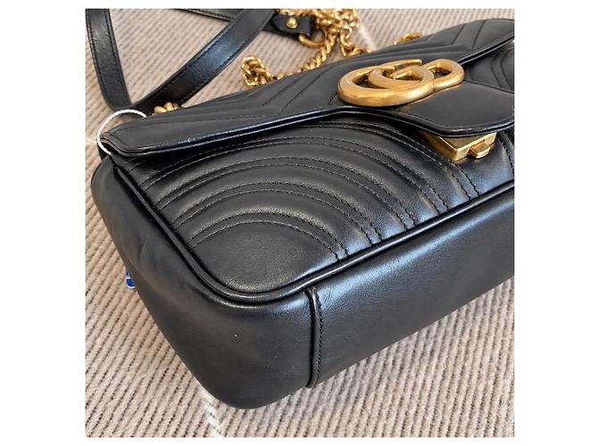 Gucci Marmont 26 - vista 8