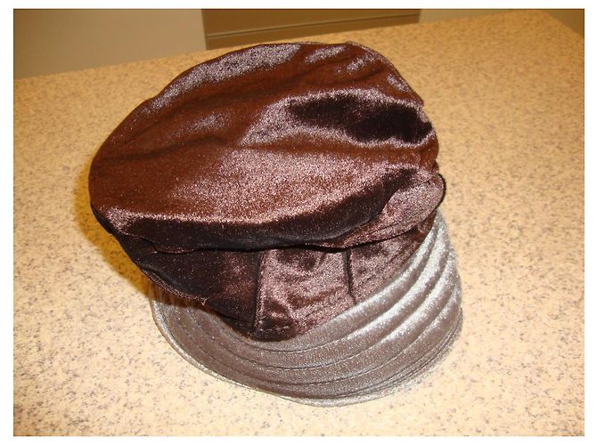 Autre Marque Cappello in velluto e raso marrone e grigio argento - vista 3