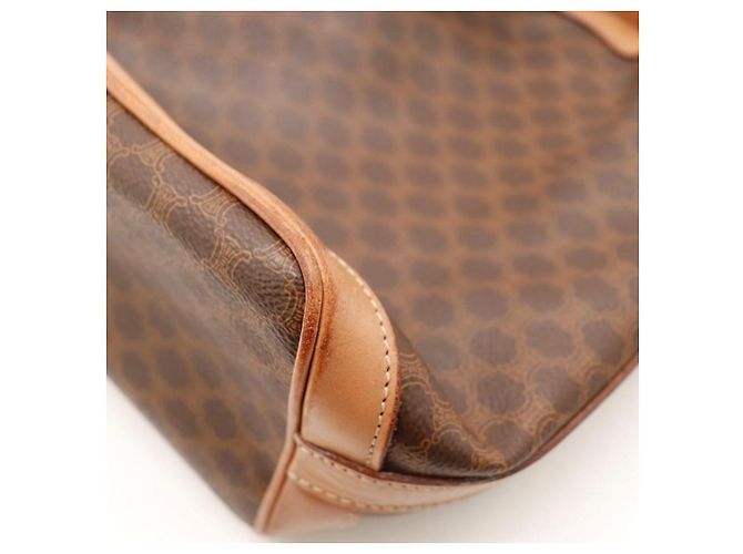 Céline Borsa Secchiello Celine Monogram in Pelle Brown - vista 11