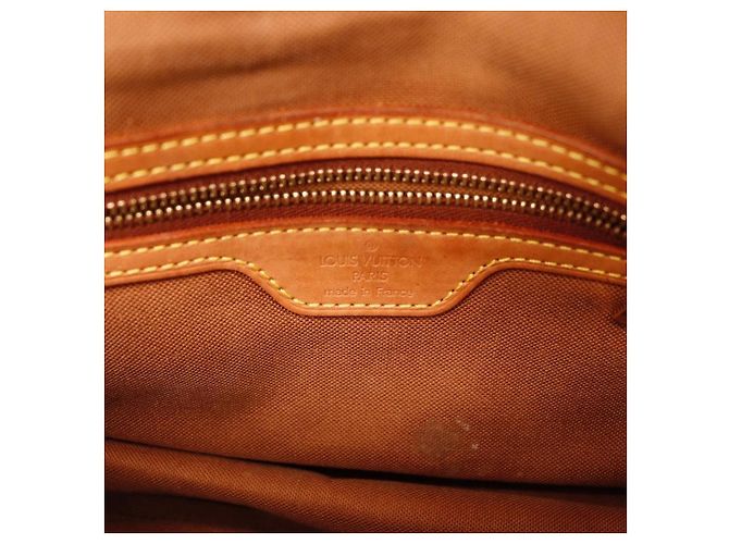 Borsa a tracolla Louis Vuitton Monogram Pochette NM in pelle marrone - vista 7