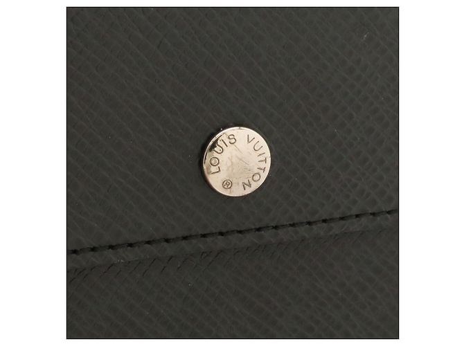 Louis Vuitton Taiga Portefeuille Badge Key Case - vista 6