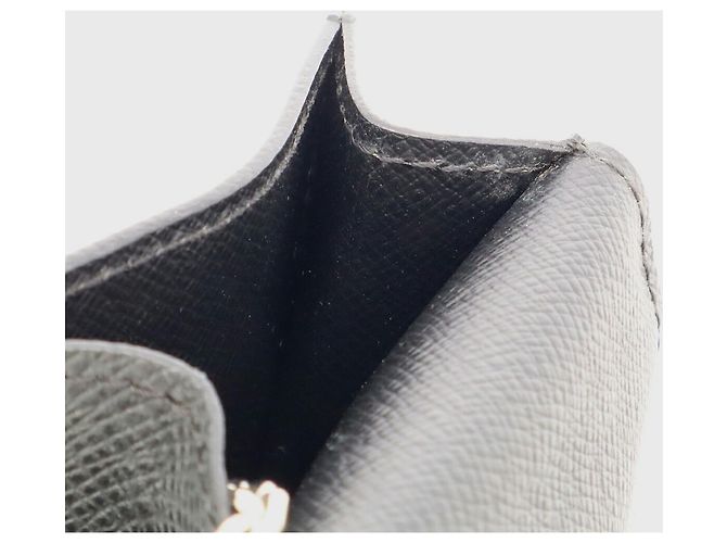Louis Vuitton Taiga Portefeuille Badge Key Case - vista 7