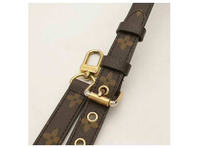 Bolso Louis Vuitton Monogram Pochette Metis MM - vista 7