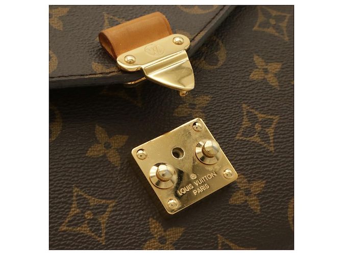 Bolso Louis Vuitton Monogram Pochette Metis MM - vista 8