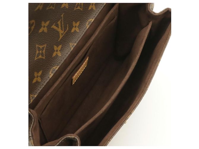 Bolso Louis Vuitton Monogram Pochette Metis MM - vista 9