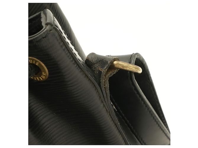 Noe Louis Vuitton Epi Petit Noé Shoulder Bag - view 7