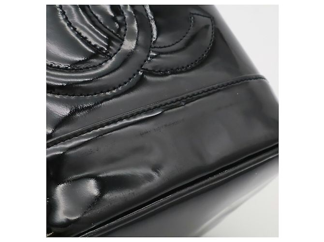Borsa Vanity Chanel Coco Mark in Nero - view 10