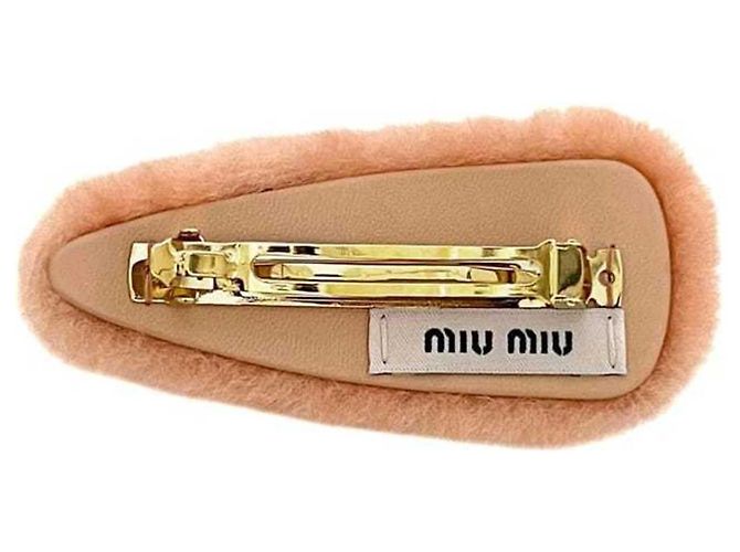 Fermi capelli in pelliccia rosa Miu Miu - vista 3