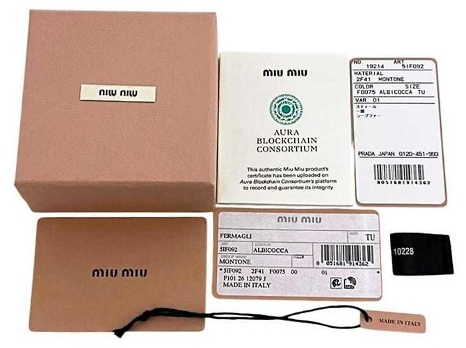 Fermi capelli in pelliccia rosa Miu Miu - vista 8