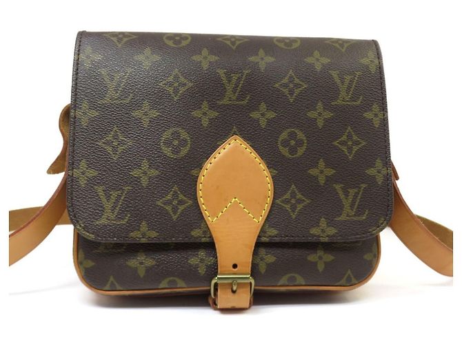 Borsa a tracolla Louis Vuitton Monogram Cartouchiere MM - vista 2