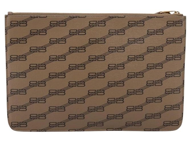 Bolso Pouch Balenciaga Signature Monogram PVC Leather Medium - vista 2