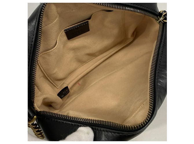 Gucci GG Marmont Black Leather Shoulder Bag - view 4