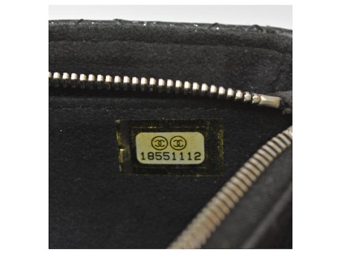 Monedero Chanel de piel negra - vista 8