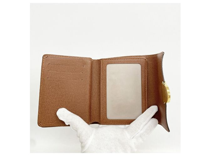 Carteira Louis Vuitton Tri-fold - vista 3