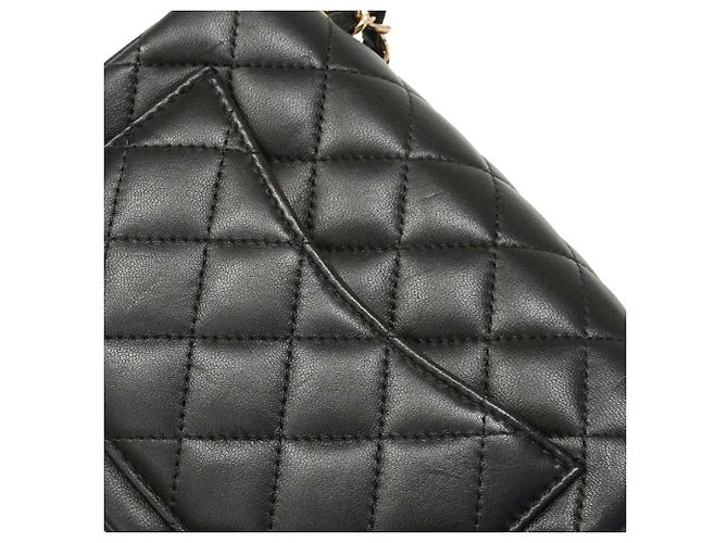 Borsa a tracolla Chanel Mini Matelassé con catena - vista 6