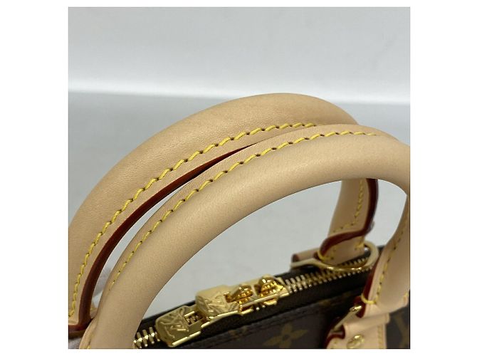 Bolsa Louis Vuitton Alma BB Monogram - vista 6