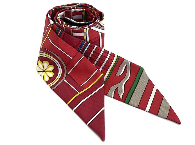 Hermès Lenço Hermes Twilly - Volte et Pirouette em Rouge/Multicolor - vista 5