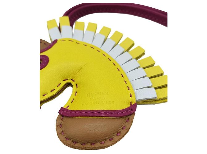 Hermès Amuleto de bolso Hermes Gigi Camaille - vista 3