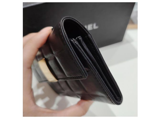Cartera Chanel de piel negra - vista 3