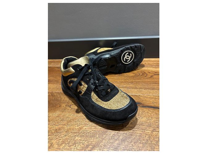 Baskets Chanel CC Logo en daim et paillettes - vue 11