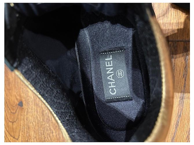 Baskets Chanel CC Logo en daim et paillettes - vue 12