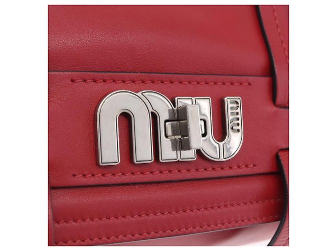 Miu Miu Bolso de Hombro de Cuero Rojo Plata Auth 211468V - Jerrillo - vista 19