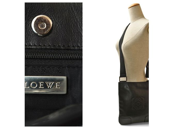 Borsa a tracolla Loewe in vitello nero - vista 3