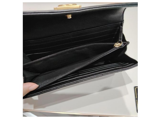 Cartera Chanel Boy de piel negra - vista 11