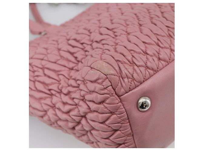 Miu Miu Matelasse Shoulder Bag Leather Pink Silver Auth 213404 - Jerrillo - vista 17