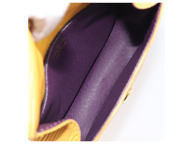 Saint-Cloud LOUIS VUITTON Epi Saint Cloud PM Shoulder Bag Yellow M52219 LV Auth ep17048A - Jerrillo - vue 9