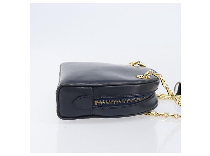 Céline CELINE Circle Chain Shoulder Bag Leather Navy Gold Auth 210950 - Jerrillo - vista 4