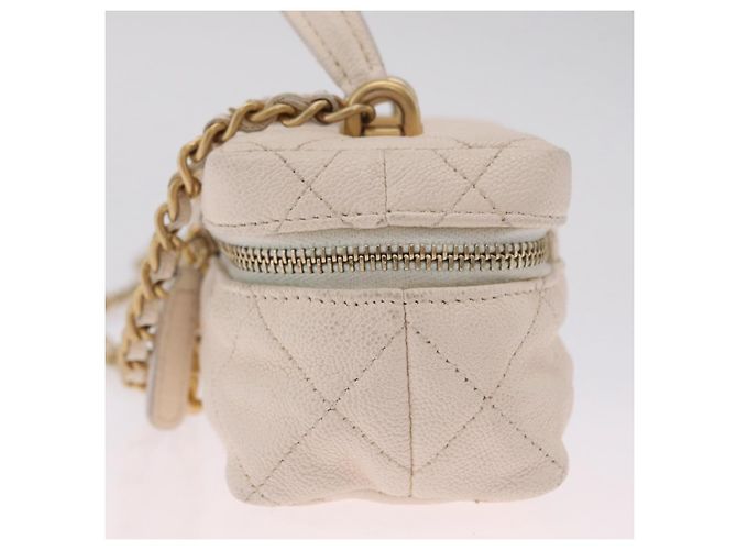 CHANEL Matelasse Vanity Chain Shoulder Pouch Caviar Skin White CC Auth 207090V - Jerrillo - vista 3