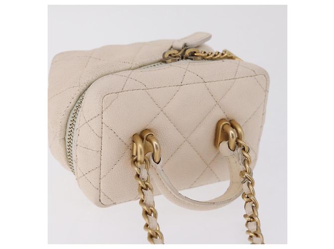 CHANEL Matelasse Vanity Chain Shoulder Pouch Caviar Skin White CC Auth 207090V - Jerrillo - vista 6