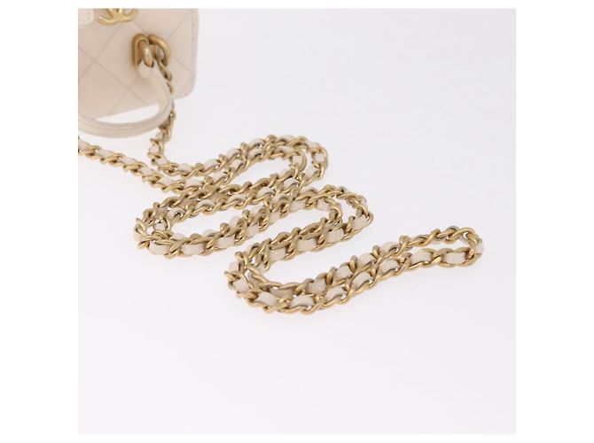 CHANEL Matelasse Vanity Chain Shoulder Pouch Caviar Skin White CC Auth 207090V - Jerrillo - vista 9